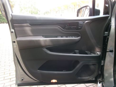 Used 2023 Honda Odyssey Touring image 10