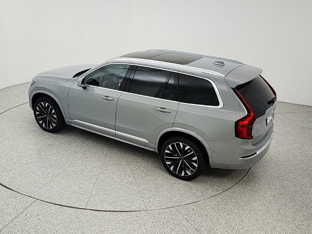 New 2027 Volvo XC90 B5 Plus AWD/4WD image 37