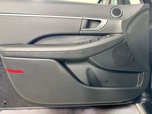 Used 2023 Hyundai Sonata SEL w/ Convenience Package image 13