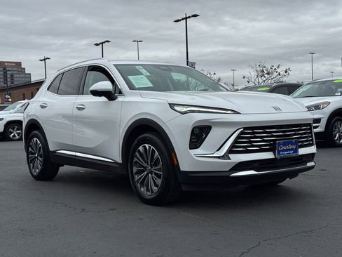 Used 2025 Buick Envision Preferred image 4