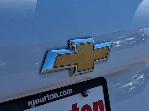 Used 2023 Chevrolet Equinox LT image 30