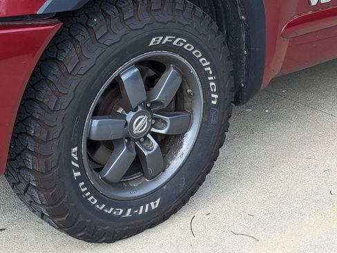 Used 2014 Nissan Titan PRO-4X AWD/4WD image 10