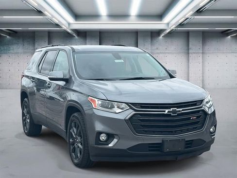 Used 2019 Chevrolet Traverse RS w/ LPO, Floor Liner Package image 2