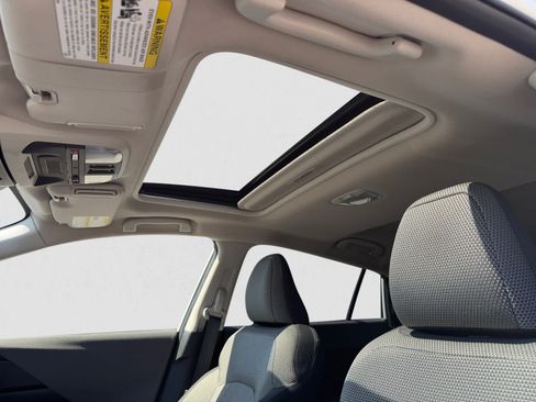 Certified 2024 Subaru Crosstrek 2.0i Premium AWD/4WD image 17