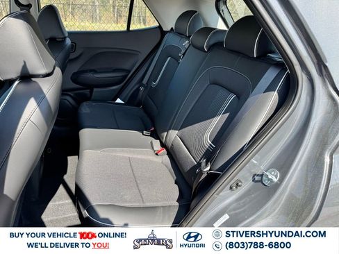 Certified 2025 Hyundai Venue Limited image 20