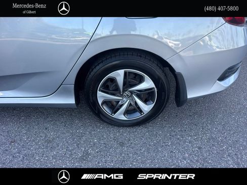 Used 2019 Honda Civic LX image 5