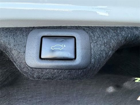 Certified 2023 Lexus ES 350 F Sport image 18