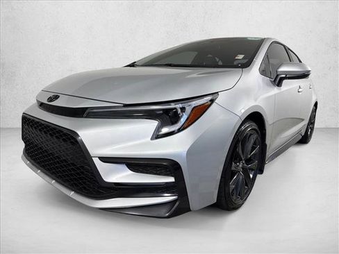 Used 2026 Toyota Corolla SE FWD image 7