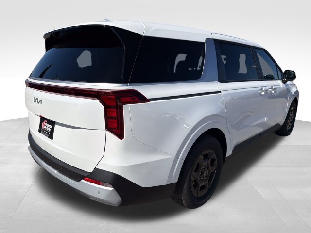 New 2027 Kia Carnival LX FWD image 7
