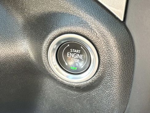 Used 2023 Chevrolet Silverado 2500 LT w/ Convenience Package image 45