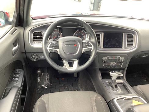 Used 2017 Dodge Charger R/T RWD image 10