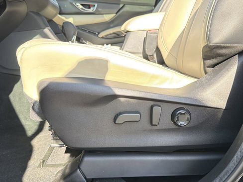 Used 2024 Subaru Ascent Limited w/ Technology Package AWD/4WD image 24