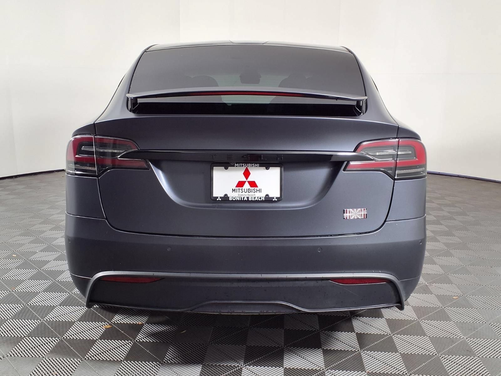 Used 2022 Tesla Model X Plaid AWD/4WD image 6