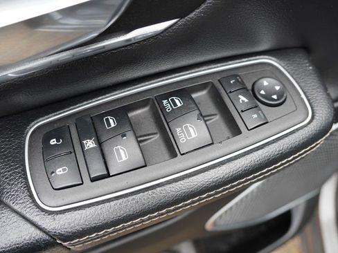 Certified 2023 RAM 1500 Laramie image 20