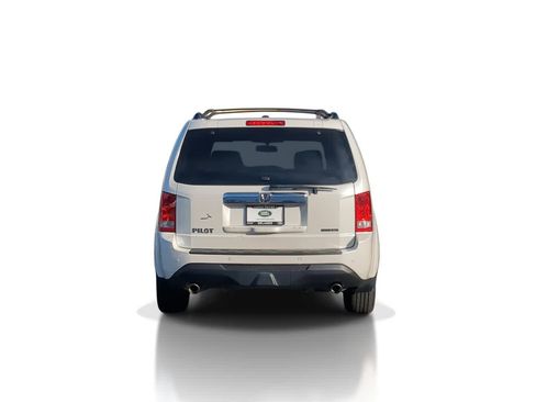 Used 2015 Honda Pilot Touring image 7
