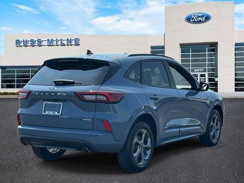 Used 2024 Ford Escape ST-Line Select w/ Tech Pack #2 AWD/4WD image 4