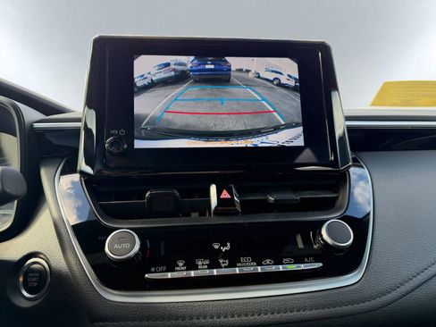 Used 2024 Toyota Corolla SE image 19