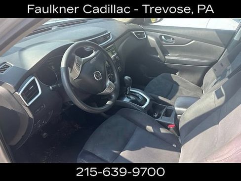 Used 2016 Nissan Rogue SV AWD/4WD image 9