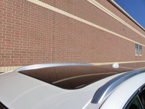 Used 2025 Buick Envision Avenir AWD/4WD image 15