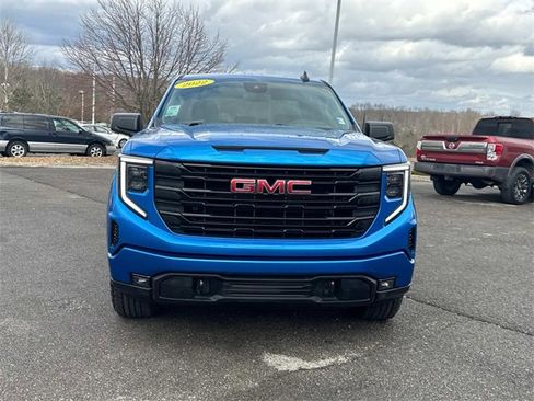 Used 2022 GMC Sierra 1500 Elevation w/ X31 Off-Road Package image 10