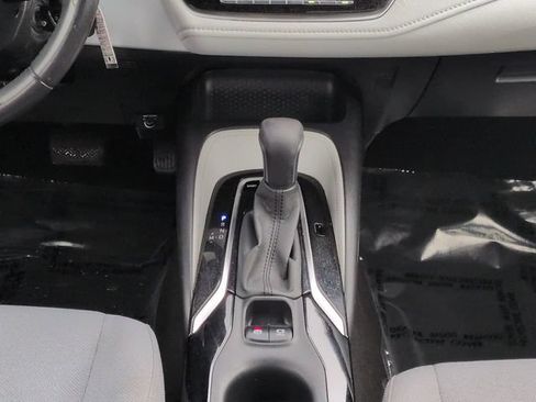 Used 2020 Toyota Corolla SE FWD image 18