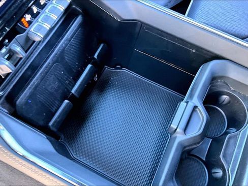 Used 2022 RAM 1500 Limited w/ Body-Colour Bumper Group image 16