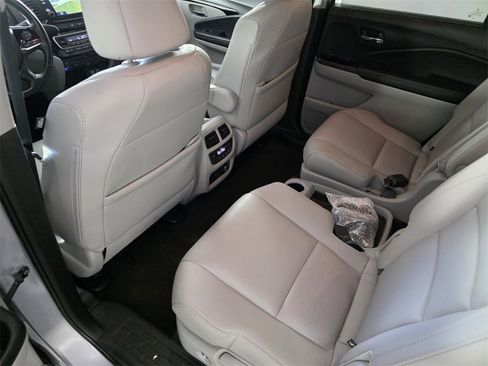 Used 2022 Honda Pilot Elite image 15