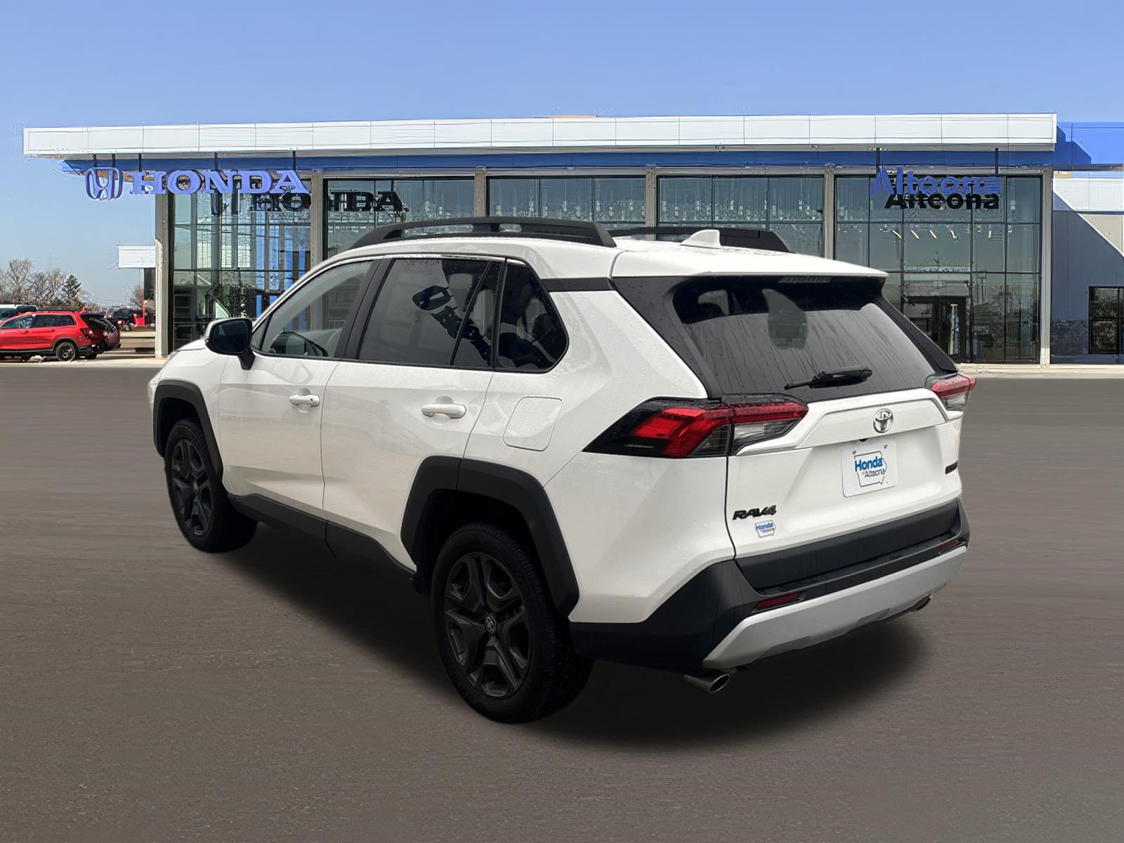 Used 2024 Toyota RAV4 Adventure AWD/4WD image 3
