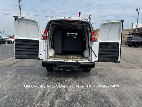Used 2020 GMC Savana 2500 w/ Communications Package image 11