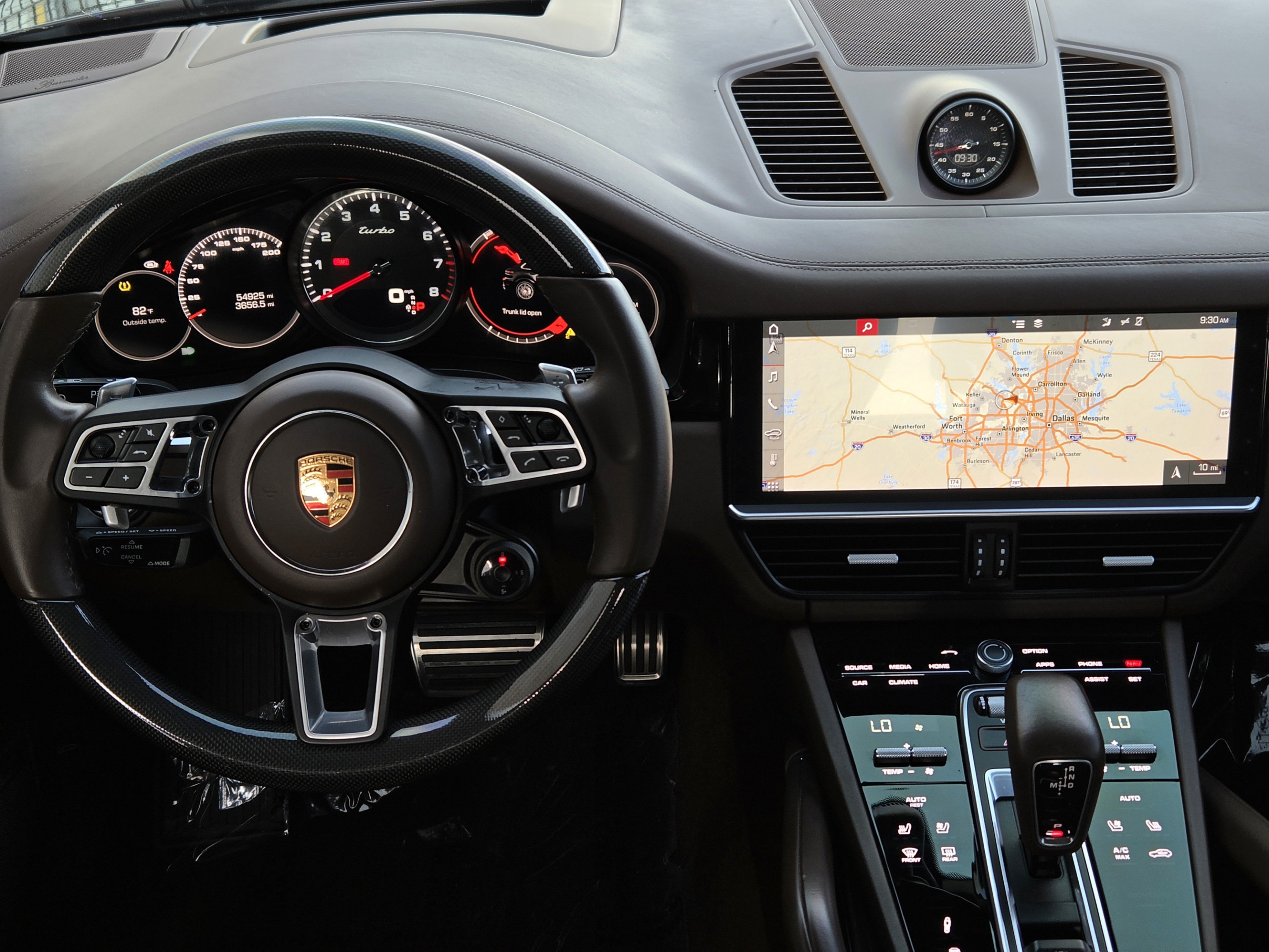 Used 2019 Porsche Cayenne Turbo AWD/4WD image 23