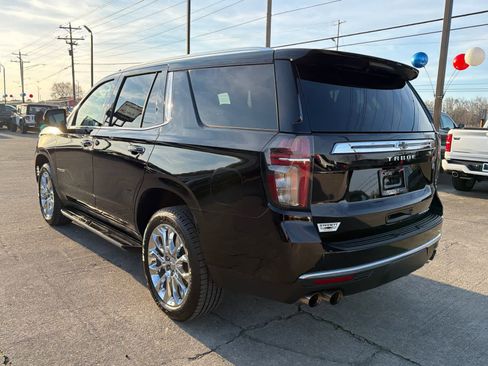 Used 2023 Chevrolet Tahoe Premier AWD/4WD image 8