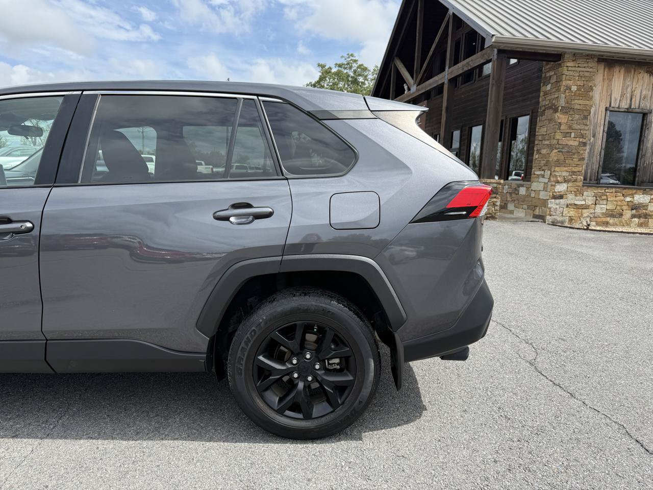 Used 2024 Toyota RAV4 LE FWD image 36