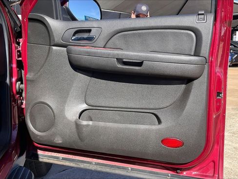 Used 2007 Chevrolet Avalanche LT image 21