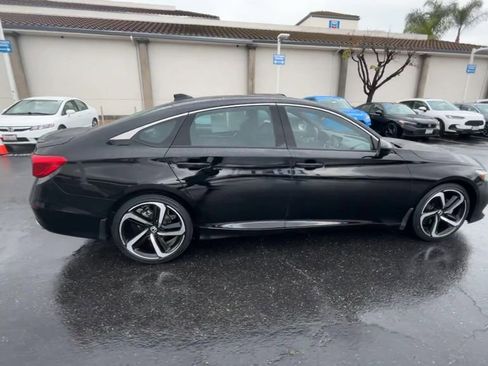 Certified 2022 Honda Accord Sport image 9