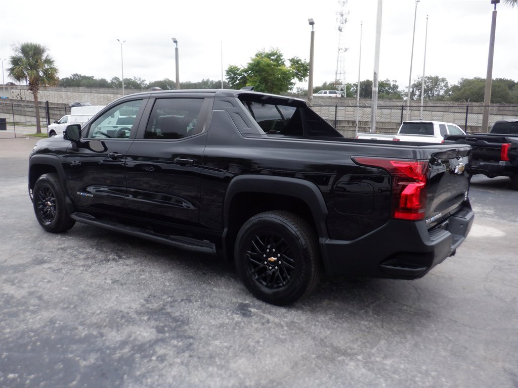 Used 2024 Chevrolet Silverado EV W/T AWD/4WD image 3