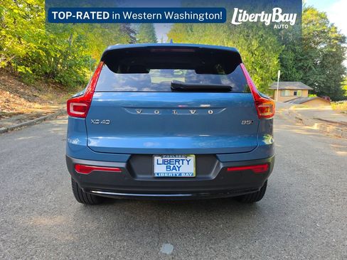 Used 2024 Volvo XC40 B5 Ultimate w/ Protection Package Premier AWD/4WD image 5