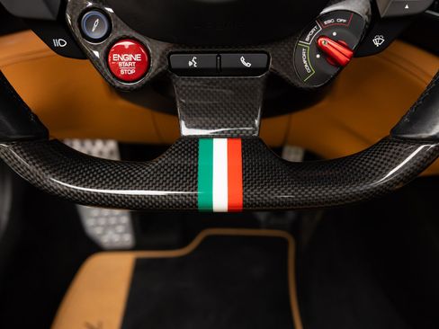Used 2019 Ferrari Portofino RWD image 80