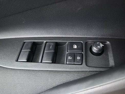 Used 2026 Toyota Corolla LE FWD image 10