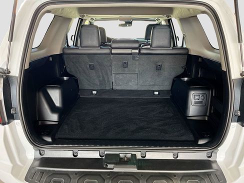 Used 2024 Toyota 4Runner SR5 Premium w/ Moonroof Package image 26