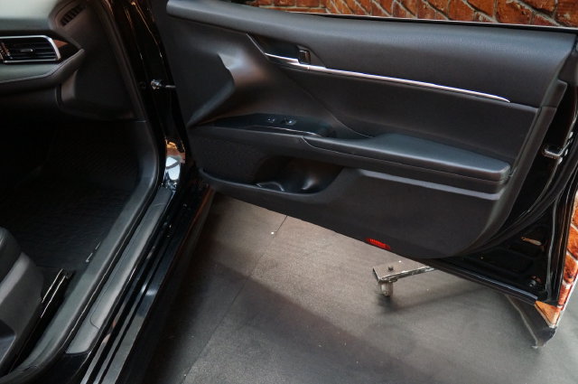 Used 2020 Toyota Camry SE FWD image 53