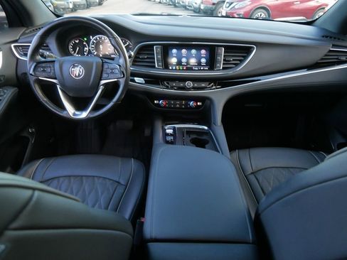 Used 2022 Buick Enclave Avenir image 21