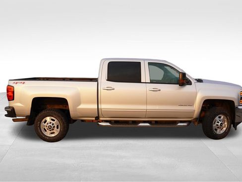 Used 2016 Chevrolet Silverado 2500 LT w/ All Star Edition AWD/4WD image 2