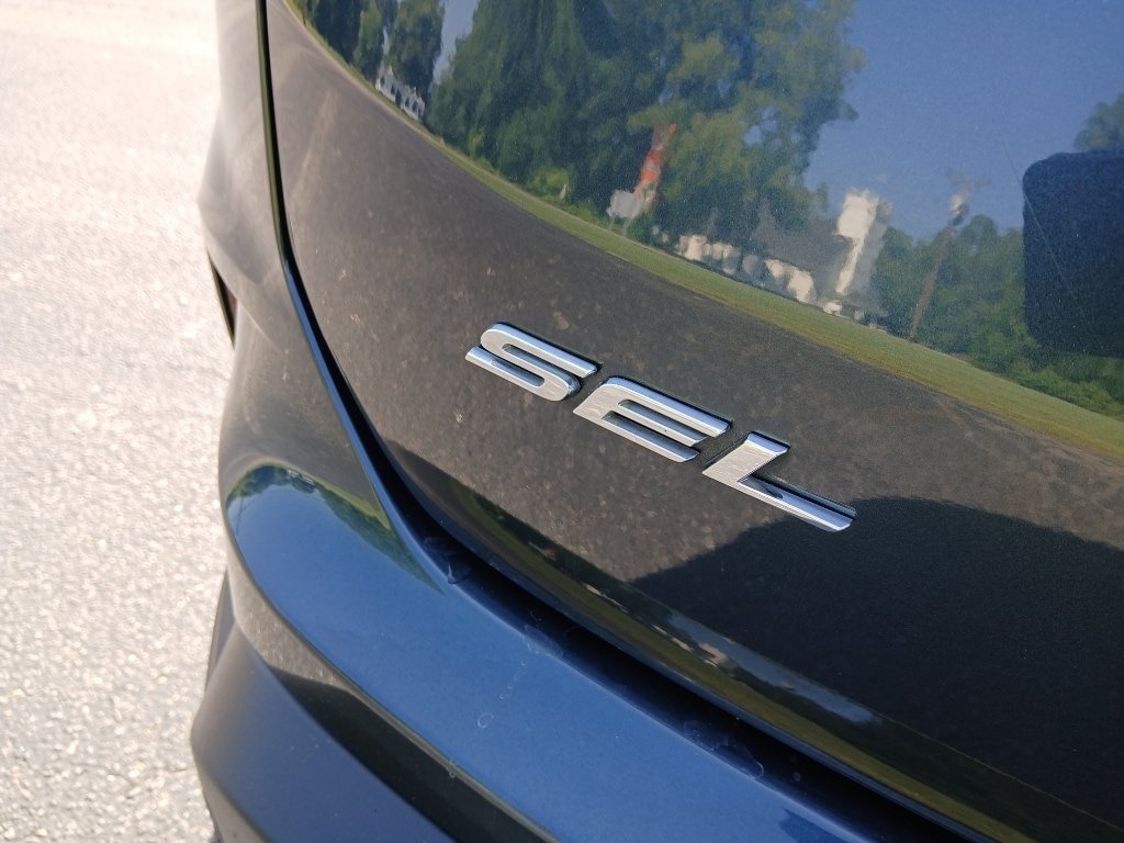 Used 2024 Ford Edge SEL AWD/4WD image 35