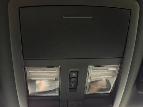 Used 2008 Dodge Challenger SRT8 RWD image 34