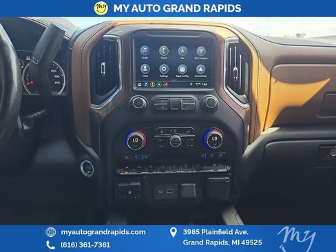 Used 2019 Chevrolet Silverado 1500 High Country w/ Technology Package AWD/4WD image 19