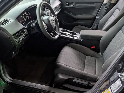 Used 2025 Honda Civic LX image 5