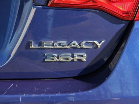 Used 2016 Subaru Legacy 3.6R Limited image 9