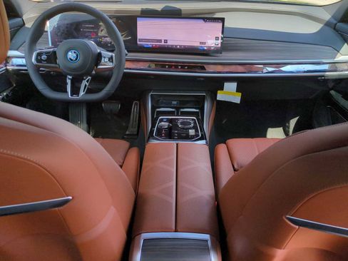 New 2026 BMW i7 xDrive60 image 15