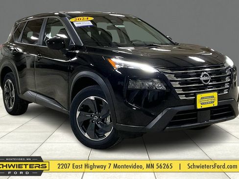 Used 2024 Nissan Rogue SV image 1