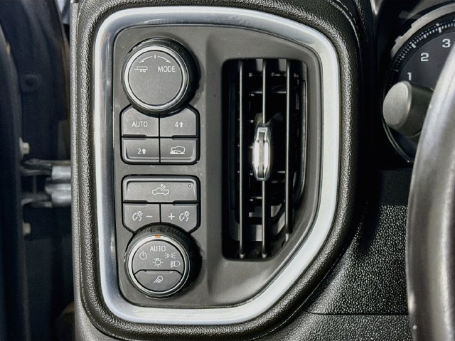 Used 2021 Chevrolet Silverado 1500 LT w/ All Star Edition Plus AWD/4WD image 10